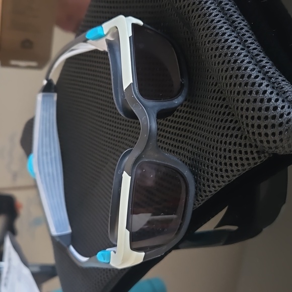 Kids turn swimming googles - Picture 1 of 5